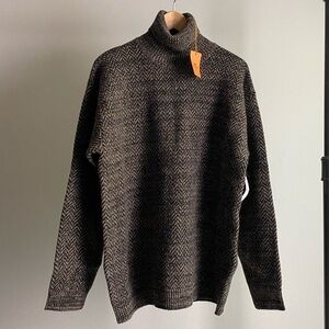 Etro men’s sweater XL, New With Tags